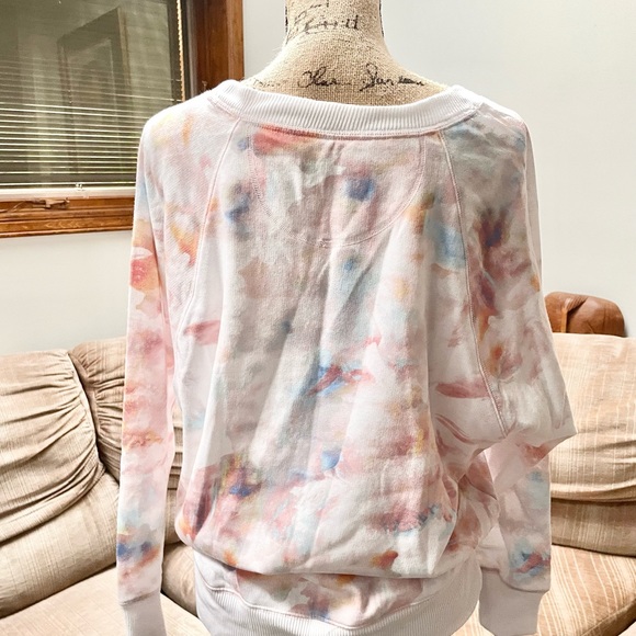 SO Weekend Sweatshirt - Picture 2 of 7